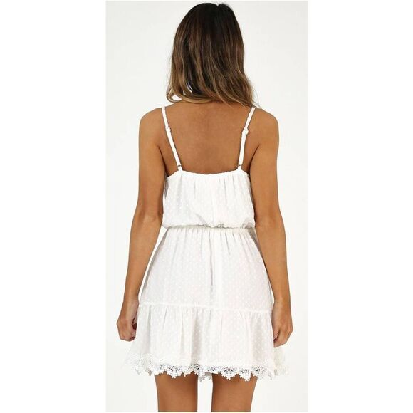 Showpo White La Parisienne Mini Dress, Sundress, Swiss Dot Fabric, NWT, Sz. 6 - Picture 3 of 10